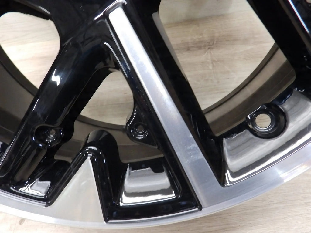 1x Alufelge 18 Zoll 7.5" 5x108 44ET 9850014180 Opel Astra Rim Wheel