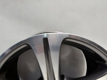 Laden Sie das Bild in den Galerie-Viewer, 1x Alufelge 18 Zoll 8.0&quot; 5x112 43ET Glanz Silber A2134011400 Mercedes-Benz W213