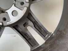 Load image into Gallery viewer, 1x Alufelge 17 Zoll 8053523 BMW 1 F40 Rim Wheel FEL6875547498gk