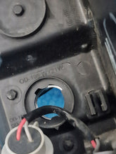 Laden Sie das Bild in den Galerie-Viewer, Frontscheinwerfer Toyota Yaris Rechts Scheinwerfer Headlight