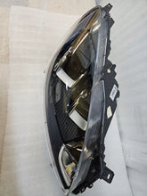 Laden Sie das Bild in den Galerie-Viewer, Frontscheinwerfer Ford Kuga III LV4B-13W029-AF Rechts Scheinwerfer Headlight SCH4488572916hb