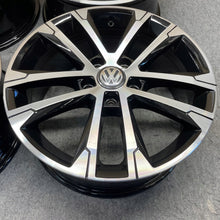 Load image into Gallery viewer, 4x Alufelge 17 Zoll 7.0" 5x112 49ET Glanz Silber 5G0601025 VW Golf Vii Rim Wheel FEL4179336555tb