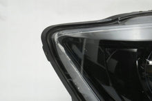 Laden Sie das Bild in den Galerie-Viewer, Frontscheinwerfer Skoda Fabia Rechts Scheinwerfer Headlight SCH5292094349xq