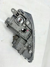 Load image into Gallery viewer, Frontscheinwerfer VW Passat B7 90010143 LED Rechts Scheinwerfer Headlight SCH3564286491vy