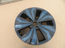 Load image into Gallery viewer, 1x Alufelge 17 Zoll 6.5" 5x112 39ET Glanz 2GM601025M VW T-Cross Rim Wheel FEL5782844921xk