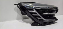 Laden Sie das Bild in den Galerie-Viewer, Frontscheinwerfer Renault Captur II 260104525R FULL LED Rechts Headlight