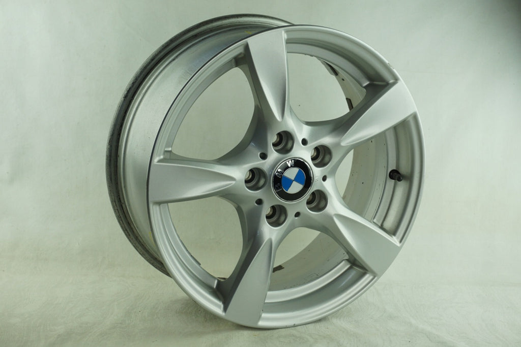 1x Alufelge 17 Zoll 6.5" 5x120 47ET Glanz Silber 6795561 BMW 1 E81 E87 Rim Wheel FEL5706566942gr