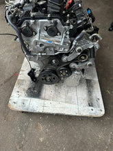 Laden Sie das Bild in den Galerie-Viewer, Motor Hyundai Tucson G4FT 1.6 T-GDI 2021 Benzin Engine Komplett MOT8700533543ol