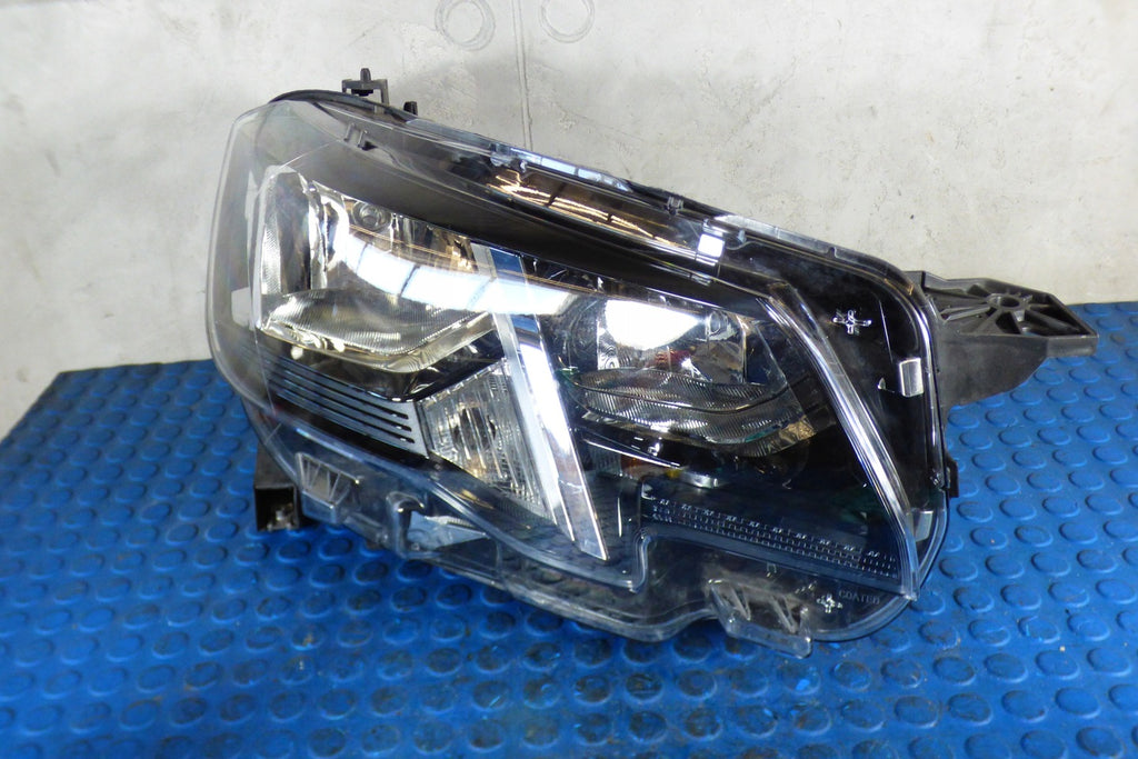 Frontscheinwerfer Peugeot Partner Rifter 9816826880 Rechts Headlight SCH5473294740bf
