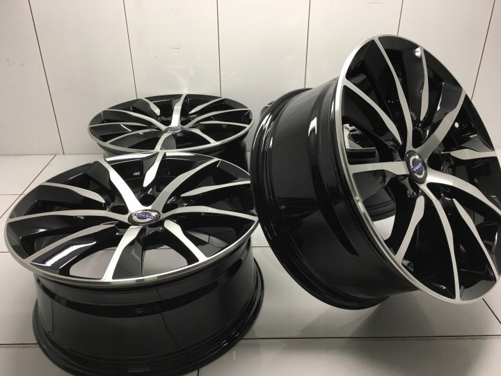 4x Alufelge 18 Zoll 8.0" 5x108 42ET Glanz Schwarz Volvo V60 I S60 Xc60 Rim Wheel FEL8411674997sg