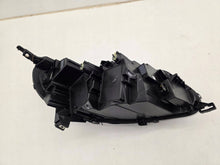 Laden Sie das Bild in den Galerie-Viewer, Frontscheinwerfer Opel Vivaro 9847209980 Links Scheinwerfer Headlight SCH9086485053lw