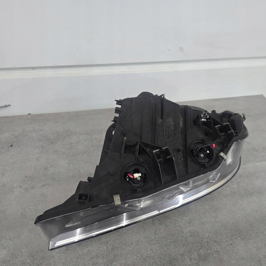 Frontscheinwerfer BMW F36 F32 F33 7410792-01 030128228205 Rechts Headlight SCH6289519834yt