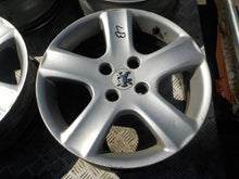 Load image into Gallery viewer, 4x Alufelge 16 Zoll 6.5" 4x108 31ET Glanz Silber Peugeot Rim Wheel FEL1961020358av