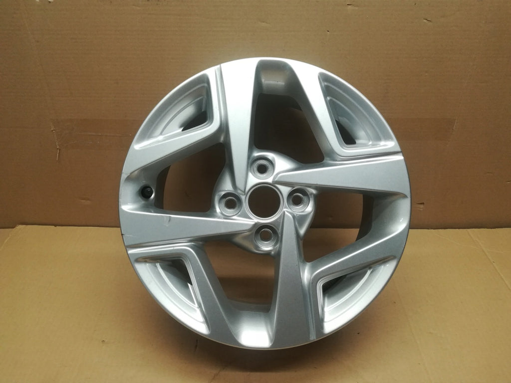 1x Alufelge 15 Zoll 6.0" 4x100 48ET Glanz Silber 52910-K7100 Hyundai I20