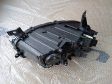 Laden Sie das Bild in den Galerie-Viewer, Frontscheinwerfer Dacia Duster 260603515R LED Links Scheinwerfer Headlight