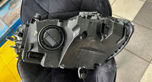 Load image into Gallery viewer, Frontscheinwerfer Mercedes-Benz A2069066204 LED Rechts Scheinwerfer Headlight SCH5300768674kv