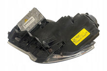 Laden Sie das Bild in den Galerie-Viewer, Frontscheinwerfer VW Touran 1T1941752A Rechts Scheinwerfer Headlight SCH7403449441fr