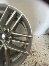Laden Sie das Bild in den Galerie-Viewer, 1x Alufelge 19 Zoll 8.5" 5x112 29ET 5A32406 BMW 5 Rim Wheel FEL7511764546mb