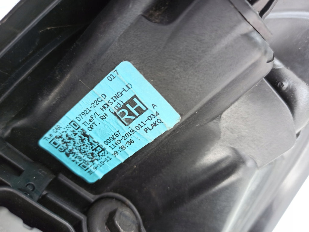 Frontscheinwerfer Hyundai Tucson 92102D7700 Full LED Rechts Headlight SCH9260841600zg