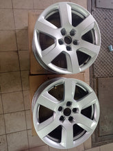 Load image into Gallery viewer, 1x Alufelge 17 Zoll 8.0&quot; 5x112 4H0601025 Audi Rim Wheel