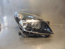 Laden Sie das Bild in den Galerie-Viewer, Frontscheinwerfer Opel Astra H 13252433 Rechts Scheinwerfer Headlight SCH4108674891mb