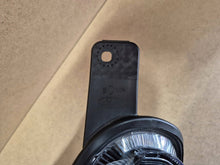 Laden Sie das Bild in den Galerie-Viewer, Frontscheinwerfer Ford Fiesta I L1BB13E015NB Links Scheinwerfer Headlight SCH4523358411eb