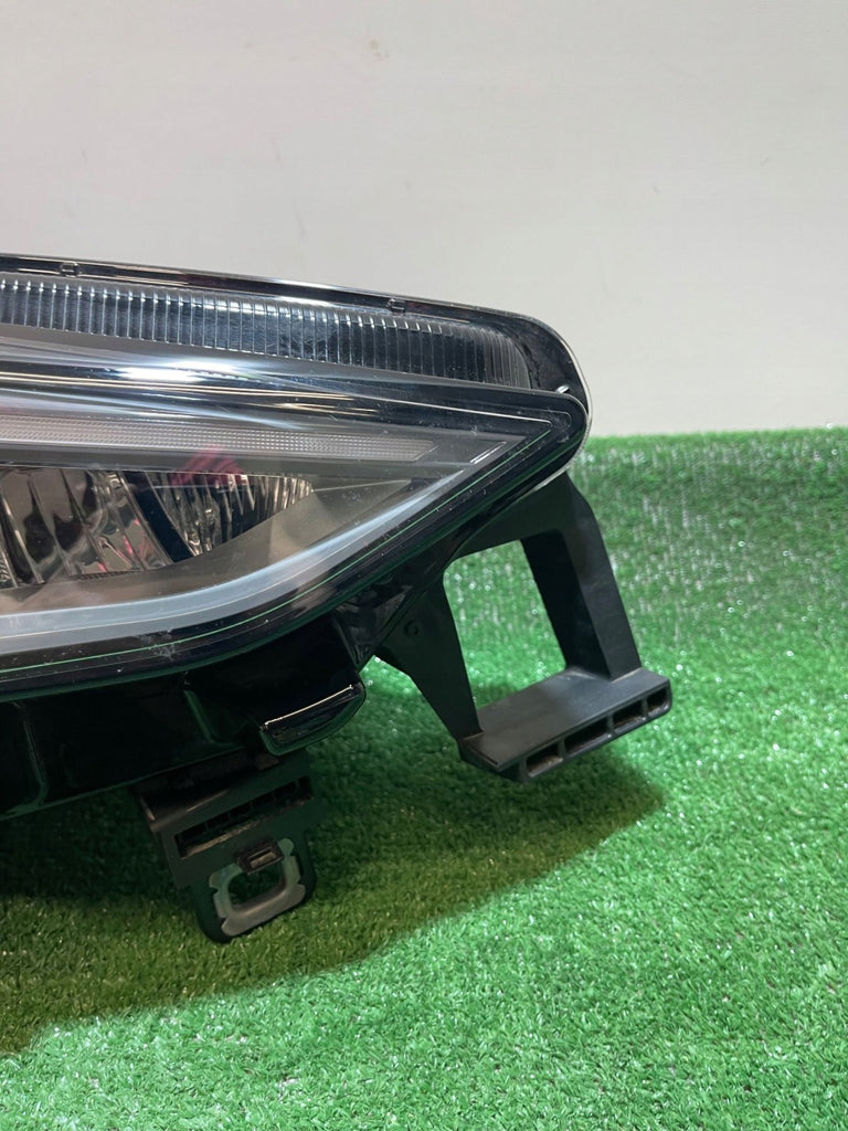 Frontscheinwerfer Cupra Born 10F941008K Rechts Scheinwerfer Headlight SCH7615202150sa