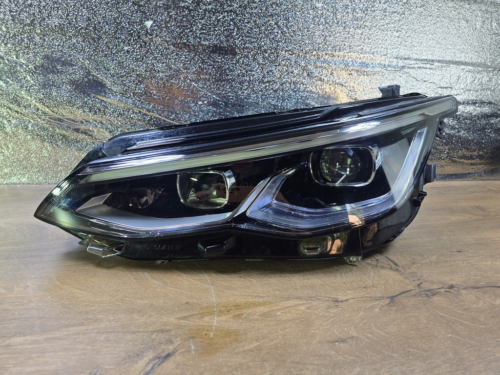 Frontscheinwerfer VW Golf VIII 5H1941077F Ein Stück (Rechts oder Links) SCH8490743124qr