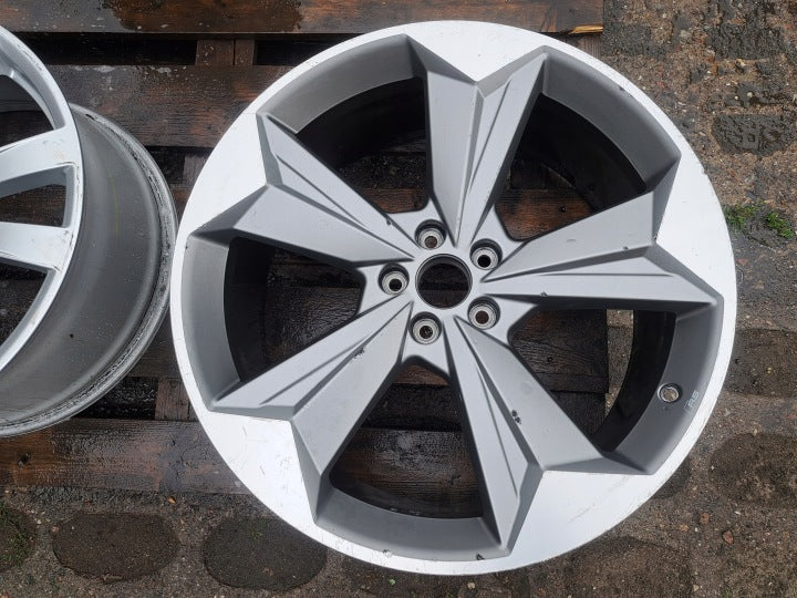 1x Alufelge 21 Zoll 8.5" 5x112 40ET Matt Graphit 89A601025 Audi E-Tron E Tron FEL6380366300ew
