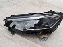 Load image into Gallery viewer, Frontscheinwerfer VW Passat 3J1941077 Full LED Links Scheinwerfer Headlight SCH3002847934zz