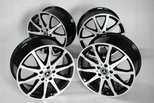 Laden Sie das Bild in den Galerie-Viewer, 4x Alufelge 18 Zoll 8.0&quot; 5x112 67ET Glanz Silber A2514011102 Mercedes-Benz W251