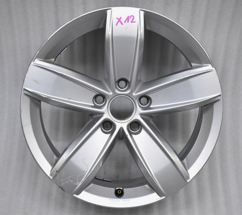 1x Alufelge 17 Zoll 6.5" 5x112 38ET Glanz Silber 5NA071497 VW Tiguan Rim Wheel