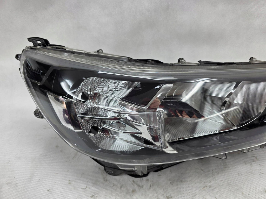 Frontscheinwerfer Toyota Hilux VIII SPP18190 Rechts Scheinwerfer Headlight SCH3588647822pb