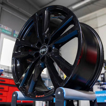 Laden Sie das Bild in den Galerie-Viewer, 4x Alufelge 20 Zoll 9.0" 5x112 33ET Glanz Schwarz 4M0601025H Audi Rim Wheel FEL8785884875my