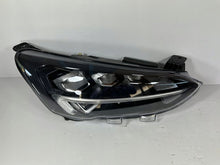 Load image into Gallery viewer, Frontscheinwerfer Ford Focus MX7B-13E015-ED MX7B-13E014-ED Ein Satz Headlight SCH8685625044ob