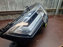 Load image into Gallery viewer, Frontscheinwerfer Audi A4 B9 8W0941033 Links Scheinwerfer Headlight