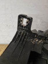 Laden Sie das Bild in den Galerie-Viewer, Frontscheinwerfer Audi Q3 1090025 LED Rechts Scheinwerfer Headlight