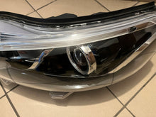 Laden Sie das Bild in den Galerie-Viewer, Frontscheinwerfer Toyota Proace 9808589980 LED Links Scheinwerfer Headlight SCH3195703028fx