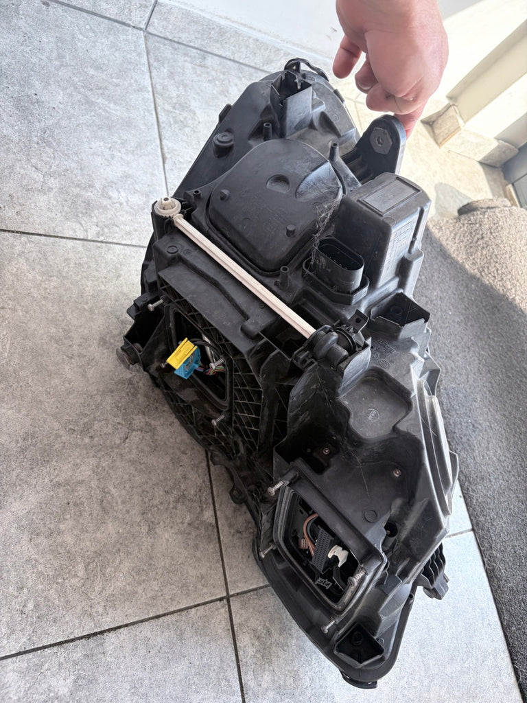 Frontscheinwerfer Mercedes-Benz W212 A2129063103K Links Scheinwerfer Headlight SCH2218601061wi