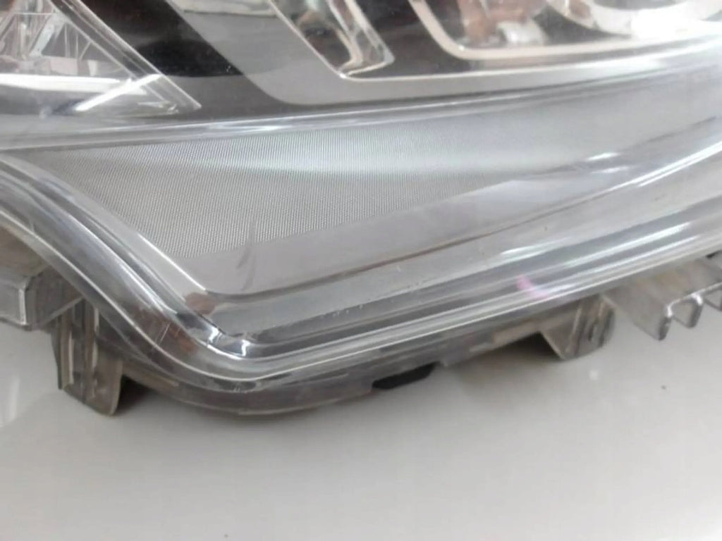 Frontscheinwerfer Mitsubishi L200 8301D157 Xenon Links Scheinwerfer Headlight SCH9128006625sp