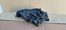 Laden Sie das Bild in den Galerie-Viewer, Frontscheinwerfer Seat Tarraco 5FJ941007H Links Scheinwerfer Headlight SCH1190415203mq