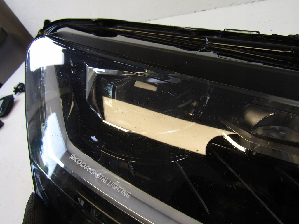Frontscheinwerfer Skoda Superb III 3V1941016D LED Rechts Scheinwerfer Headlight