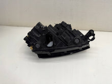 Laden Sie das Bild in den Galerie-Viewer, Frontscheinwerfer Skoda Scala 657941015A LED Links Scheinwerfer Headlight SCH6354698277vc