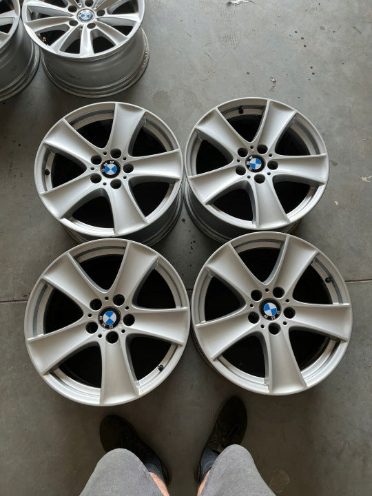 4x Alufelge 18 Zoll 8.5" 5x120 48ET Glanz Schwarz 6770200 BMW T6 T5 Rim Wheel FEL1839891976mf