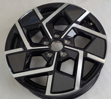 Laden Sie das Bild in den Galerie-Viewer, 1x Alufelge 18 Zoll 7.0" 5x114.3 40ET Rim Wheel FEL4814615877ib