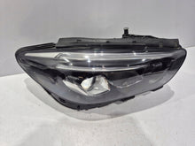 Laden Sie das Bild in den Galerie-Viewer, Frontscheinwerfer Mercedes-Benz W247 A2479061405 LED Rechts Headlight SCH5250752331zh