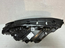 Laden Sie das Bild in den Galerie-Viewer, Frontscheinwerfer Mercedes-Benz W247 A2479063504 Links Scheinwerfer Headlight SCH5567840224nm