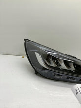 Load image into Gallery viewer, Frontscheinwerfer Ford Focus NX7B13E014CD Rechts Scheinwerfer Headlight SCH9186477175yg