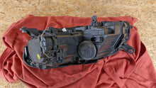 Laden Sie das Bild in den Galerie-Viewer, Frontscheinwerfer VW Passat B7 3AB941752 Xenon Rechts Scheinwerfer Headlight SCH5988563572dl