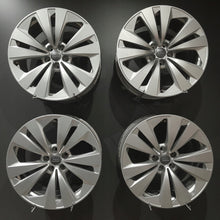 Laden Sie das Bild in den Galerie-Viewer, 4x Alufelge 19 Zoll 8.5" 5x112 20ET Glanz Silber 4M8601025 Audi Rim Wheel FEL9035847364eu